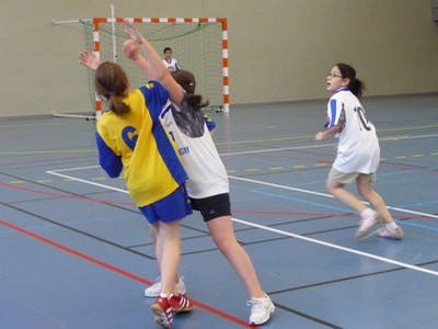 Photos des matchs des Moins de 12 ans Féminines de Cluses handball du 31 janvier 2009