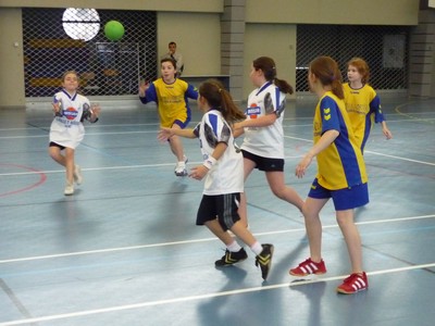 Photos des matchs des Moins de 12 ans Féminines de Cluses handball du 31 janvier 2009