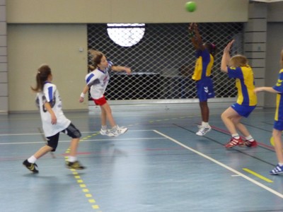 Photos des matchs des Moins de 12 ans Féminines de Cluses handball du 31 janvier 2009