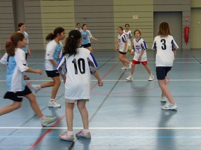 Photos des matchs des Moins de 12 ans Féminines de Cluses handball du 31 janvier 2009