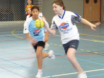 Photos des matchs des Moins de 12 ans Féminines de Cluses handball du 31 janvier 2009