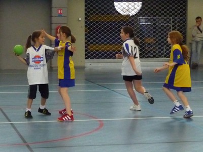 Photos des matchs des Moins de 12 ans Féminines de Cluses handball du 31 janvier 2009