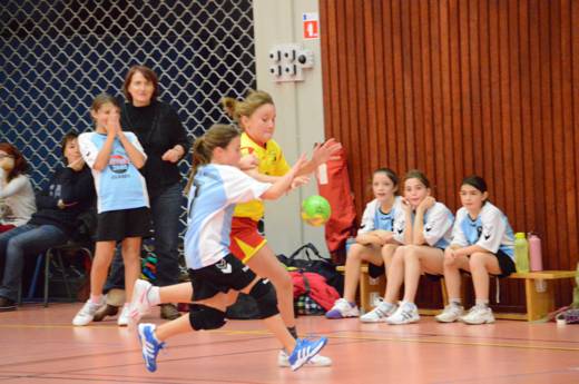 Photographies du Plateau M12F Cluses vs Taninges vs Thonon du samedi 24 Novembre 2012